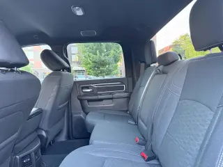 2026 Ram 2500 CREW CAB