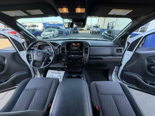 2023 Nissan Titan
