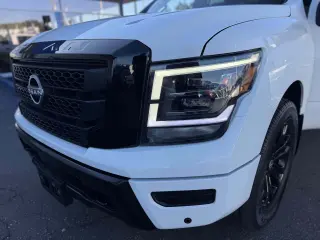 2023 Nissan Titan