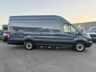 2019 Ford Transit Van