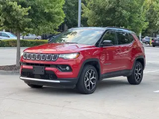 2025 Jeep COMPASS