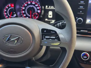 2022 Hyundai ELANTRA