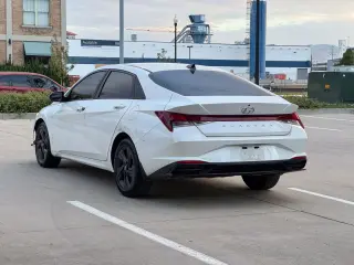 2022 Hyundai ELANTRA