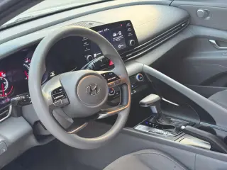 2022 Hyundai ELANTRA