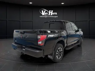 2023 Nissan Titan