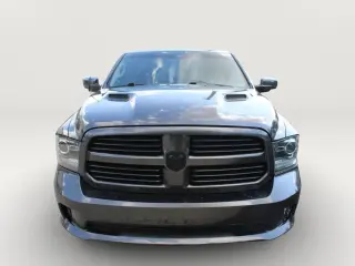2016 Ram 1500 QUAD CAB