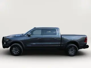 2019 Ram 1500 CREW CAB