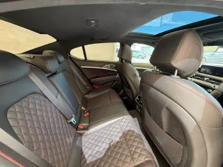 2025 Genesis G70