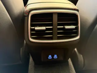 2025 Genesis G70