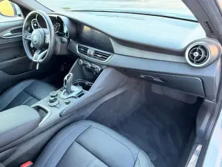 2023 Alfa Romeo Giulia