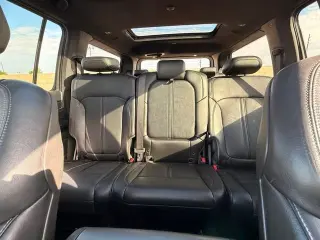2023 Jeep Wagoneer