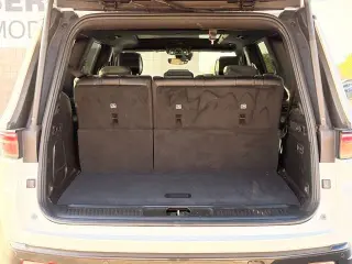 2023 Jeep Wagoneer