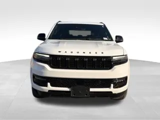 2023 Jeep Wagoneer