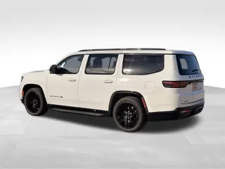 2023 Jeep Wagoneer