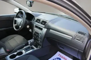 2010 Ford FUSION