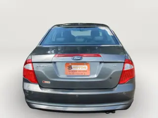2010 Ford FUSION