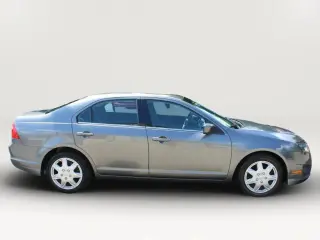 2010 Ford FUSION