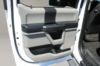2017 Ford F150 SUPERCREW CAB