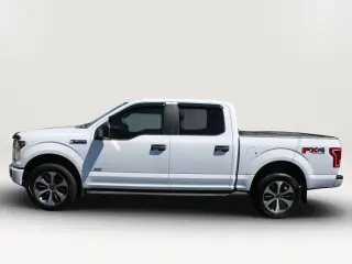 2017 Ford F150 SUPERCREW CAB