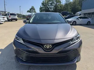 2018 TOYOTA CAMRY