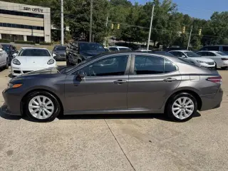 2018 TOYOTA CAMRY