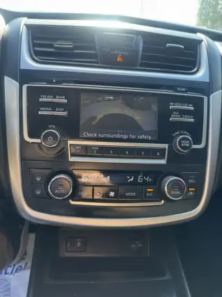2017 NISSAN ALTIMA