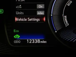 2025 Lexus ES