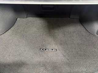 2025 Lexus ES