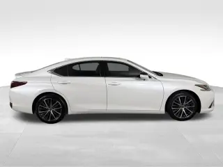 2025 Lexus ES