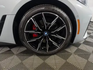 2024 BMW i4