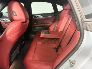 2024 BMW i4