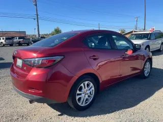 2017 Toyota YARIS IA