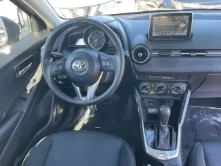 2017 Toyota YARIS IA