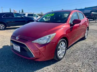 2017 Toyota YARIS IA