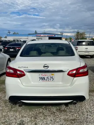 2016 Nissan ALTIMA