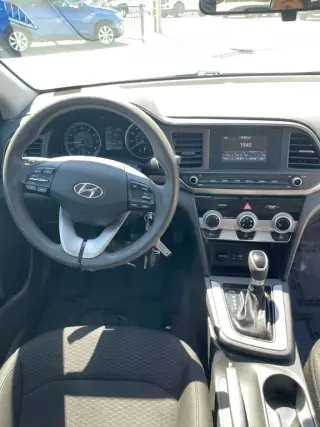 2019 Hyundai ELANTRA