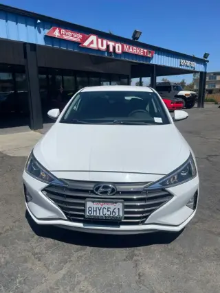 2019 Hyundai ELANTRA
