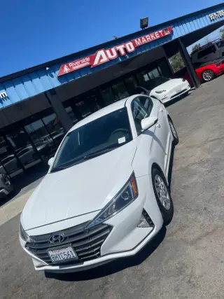 2019 Hyundai ELANTRA