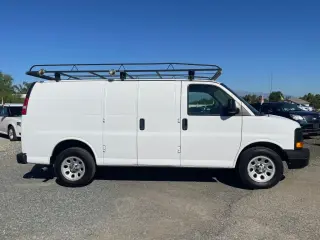 2014 Chevrolet EXPRESS 1500 CARGO