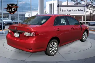 2013 Toyota COROLLA