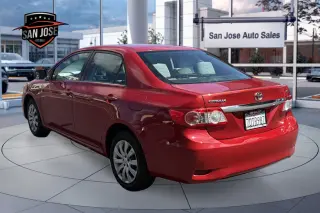 2013 Toyota COROLLA
