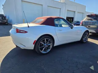 2018 Mazda MX-5 Miata