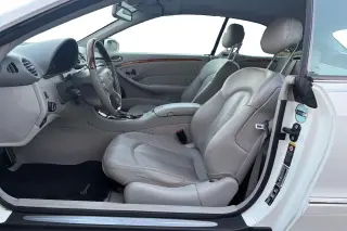 2004 Mercedes-Benz CLK-CLASS