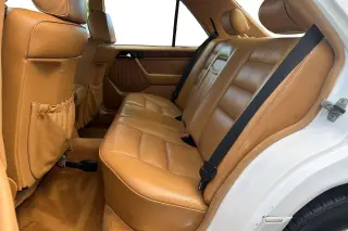 1991 Mercedes-Benz 300 SERIES