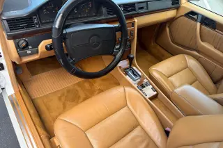 1991 Mercedes-Benz 300 SERIES