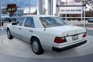 1991 Mercedes-Benz 300 SERIES