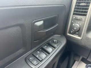 2014 Ram 1500 CREW CAB