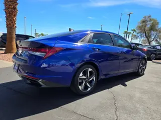 2022 Hyundai Elantra