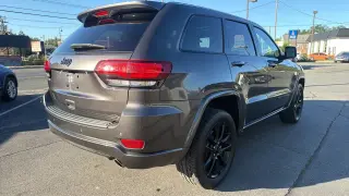 2019 Jeep GRAND CHEROKEE