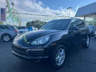 2013 PORSCHE CAYENNE